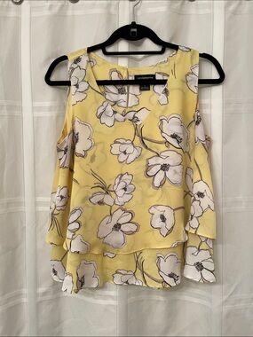 Liz Claiborne Yellow Floral Layered V-Neck Camisole
